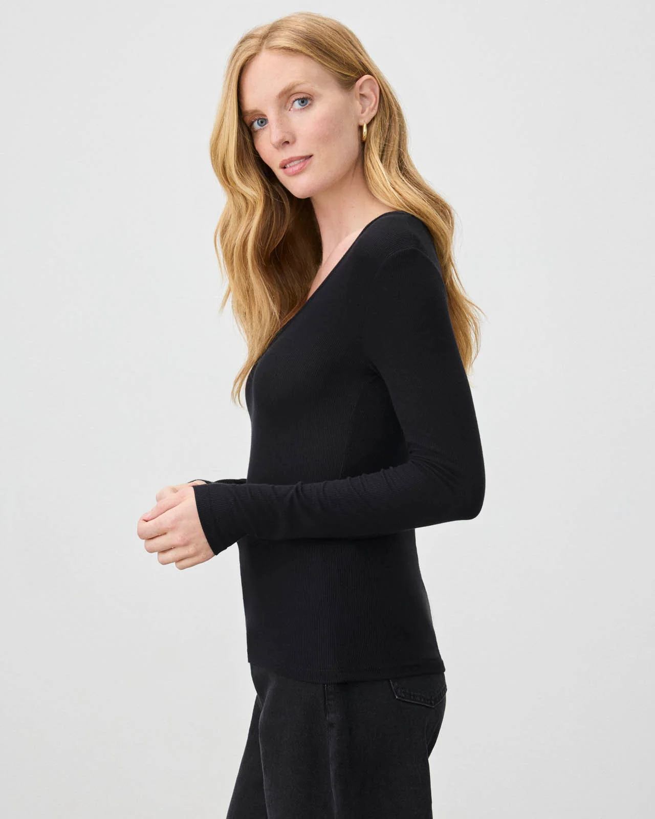 Valley Rib V-Neck - Image 4