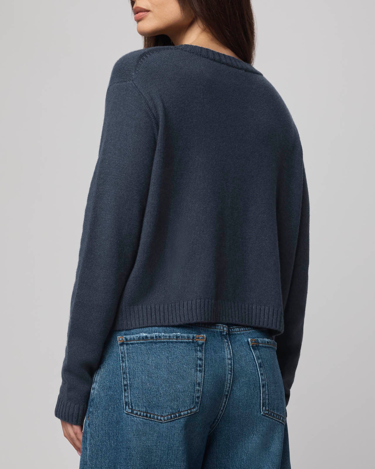 Amber Cropped Cardigan - Image 17