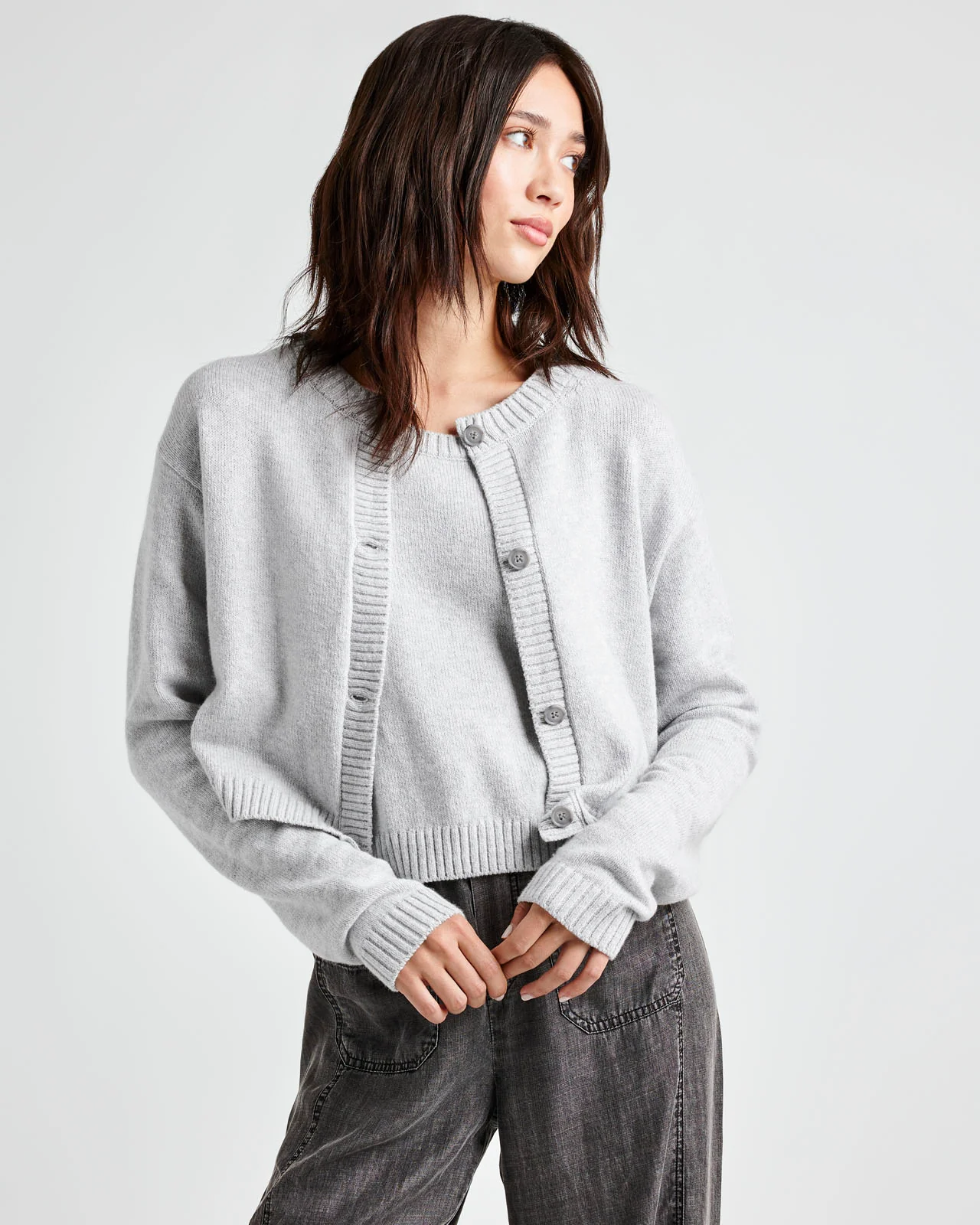 Amber Cropped Cardigan - Image 19