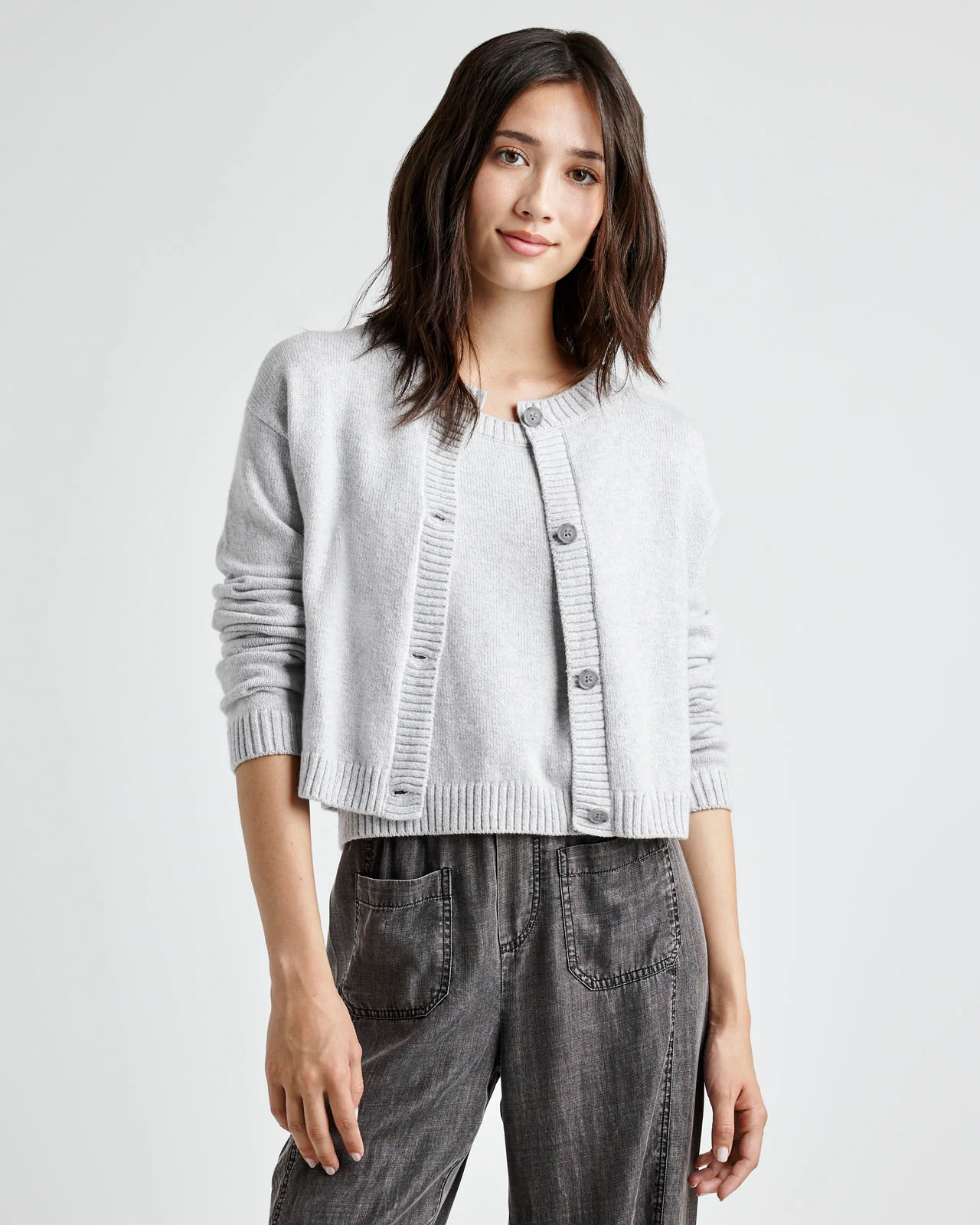 Amber Cropped Cardigan - Image 4