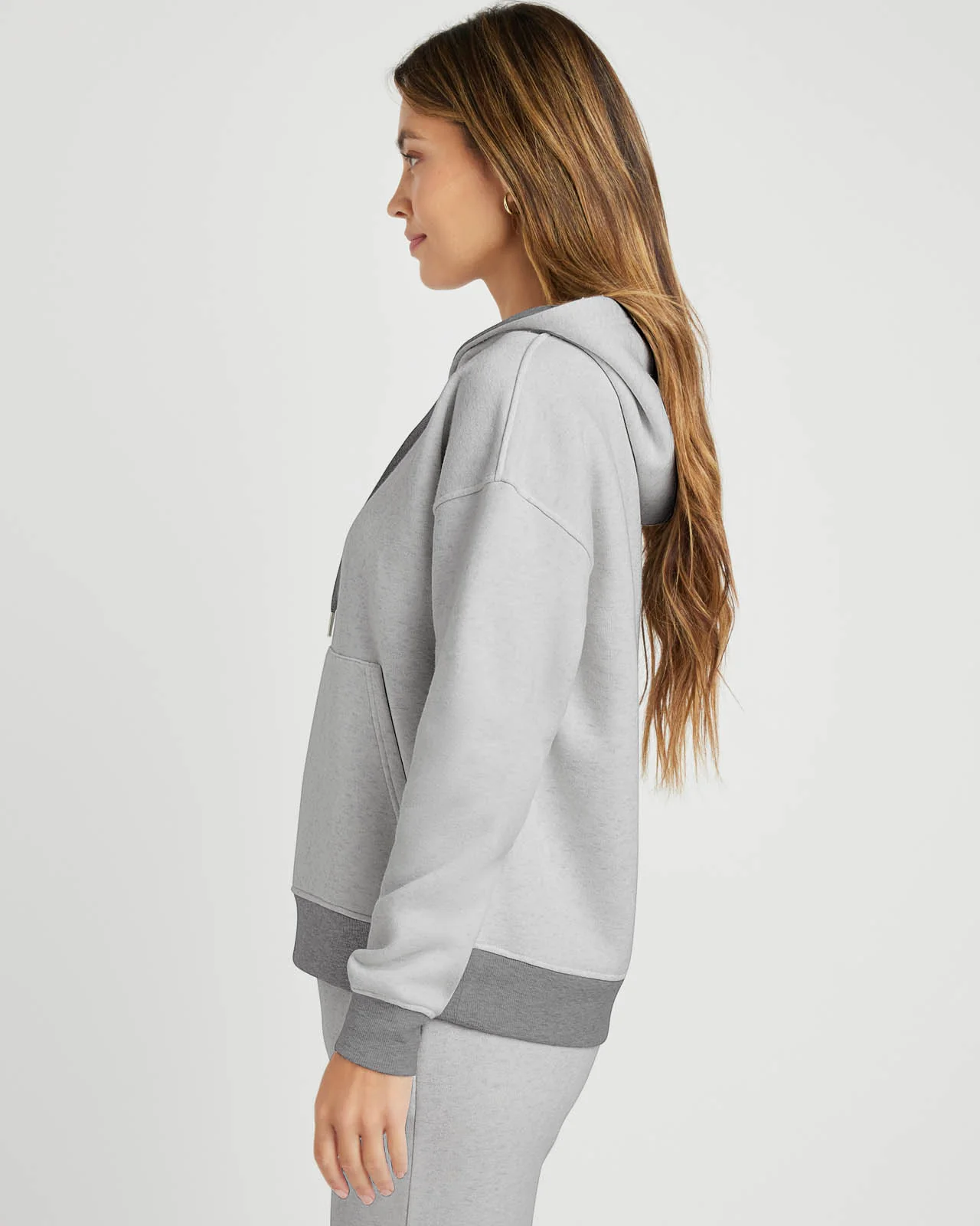 Bella Fleece Hoodie - Image 4