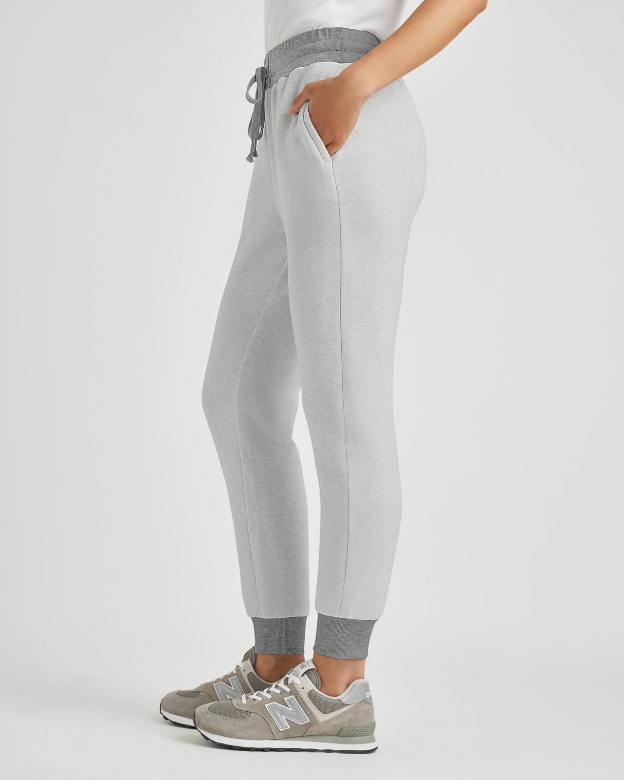 Bella Fleece Jogger - Image 4