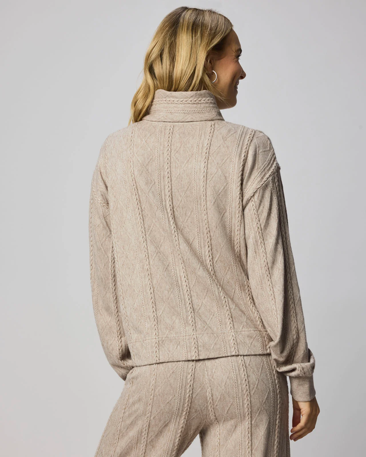 Cable Lounge Turtleneck Top - Image 12
