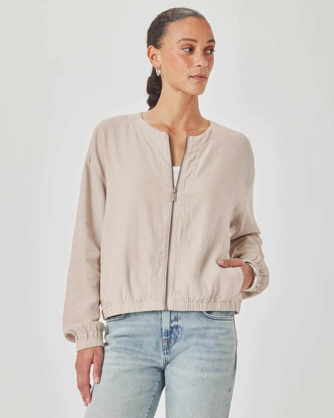 Clea Bomber Jacket - Image 12