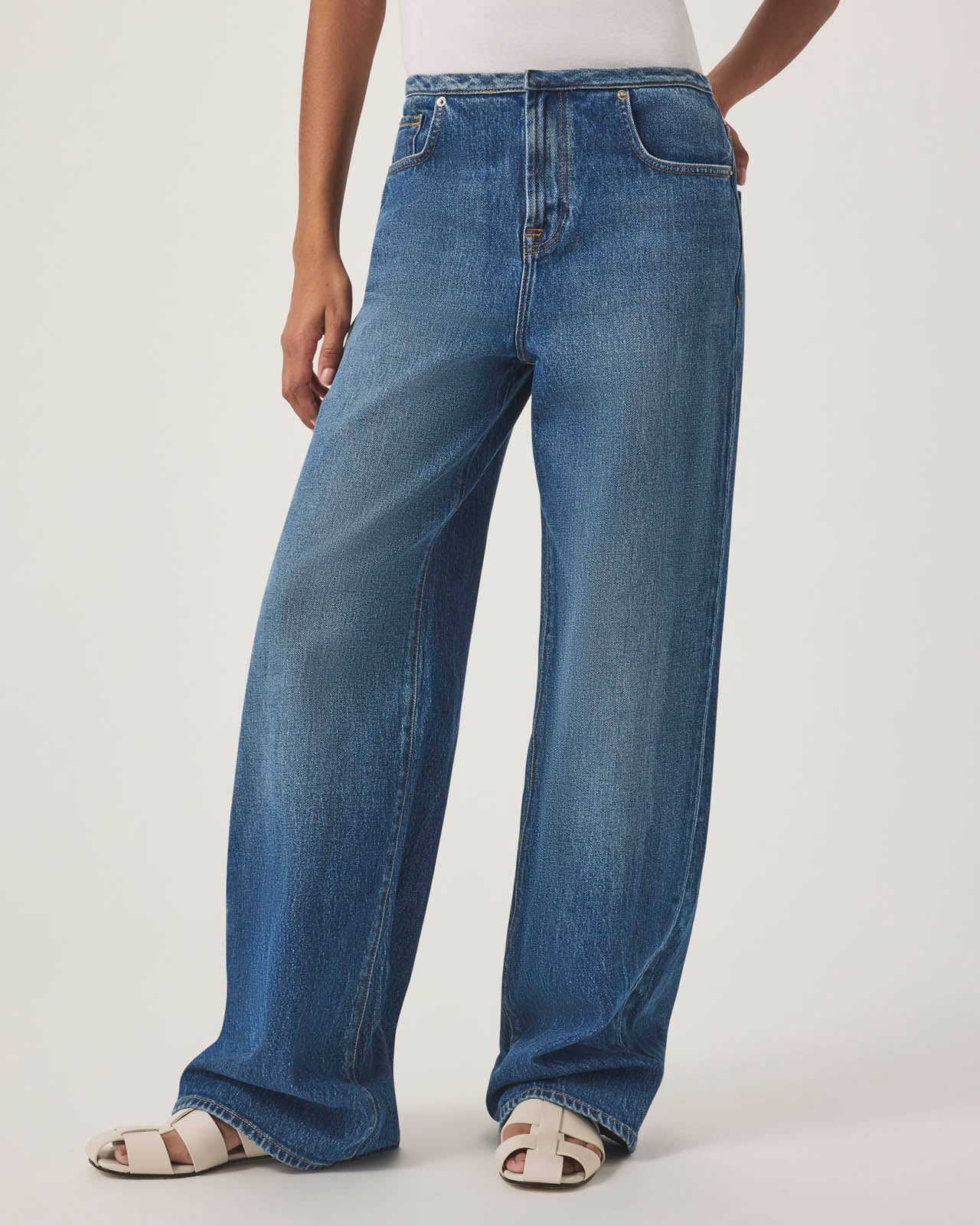 Cut Waist Relax Wide Leg Jean