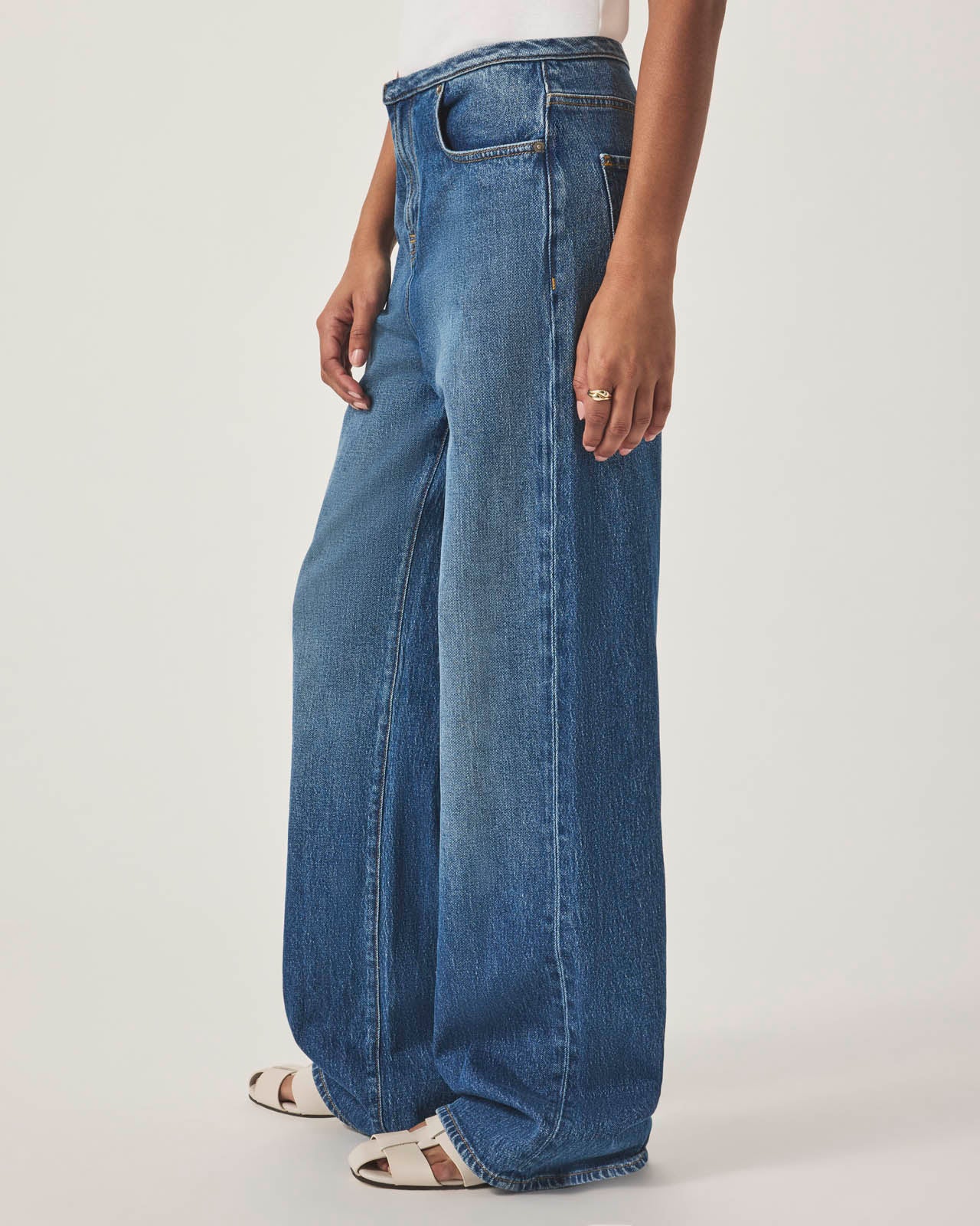 Cut Waist Relax Wide Leg Jean - Image 3
