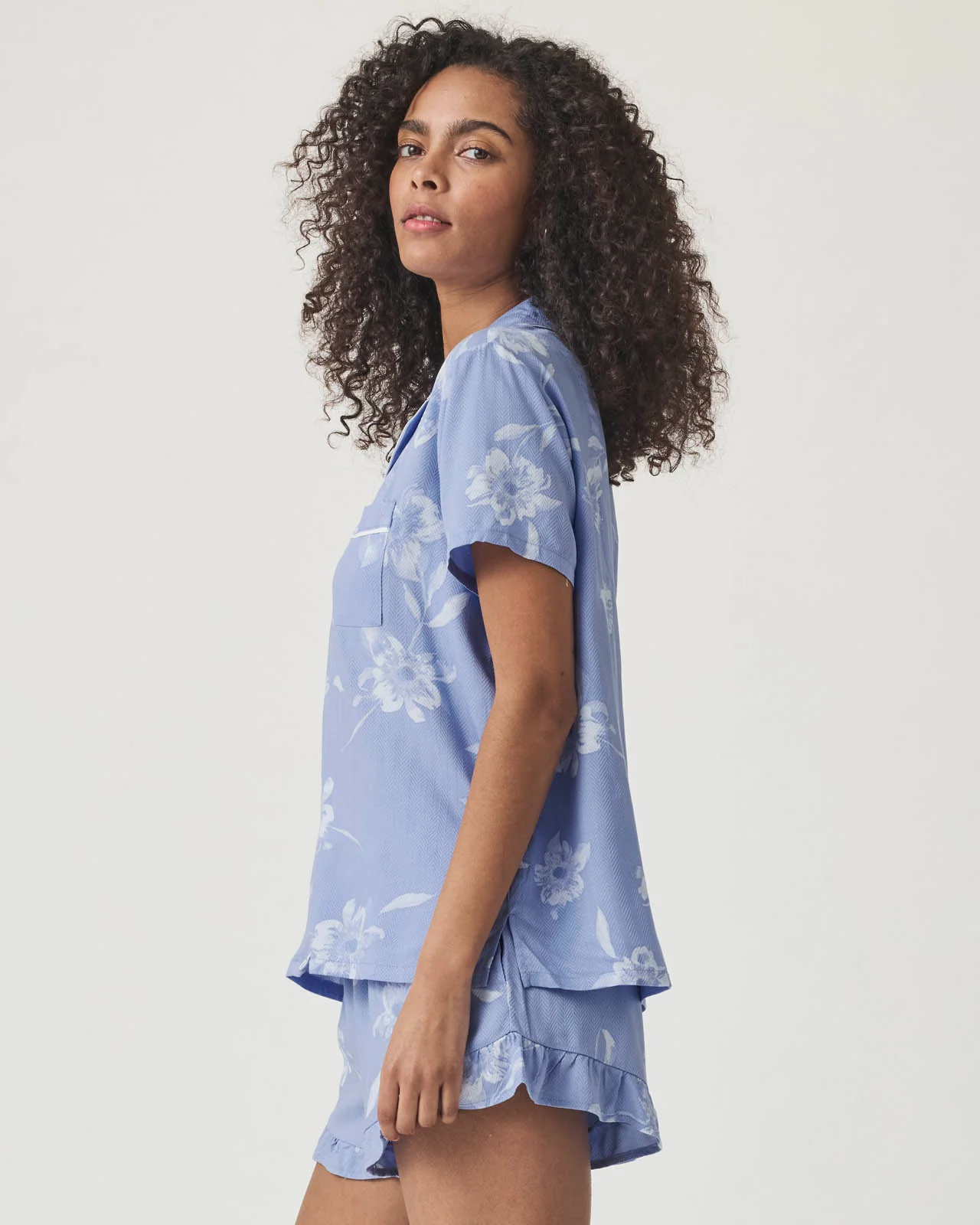 Down the Aisle Floral Notch Collar and Short Sleep Set - Image 4