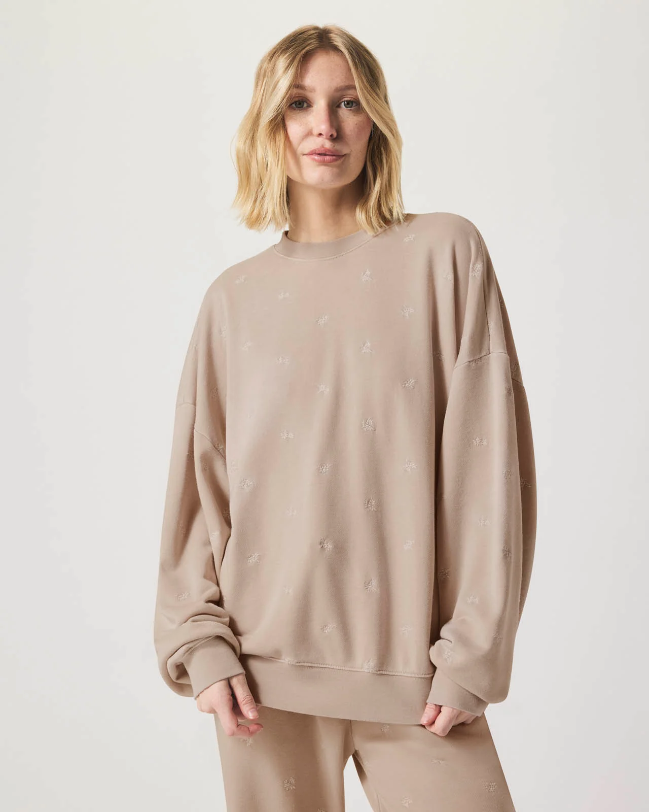 Elise Embroidered Pullover