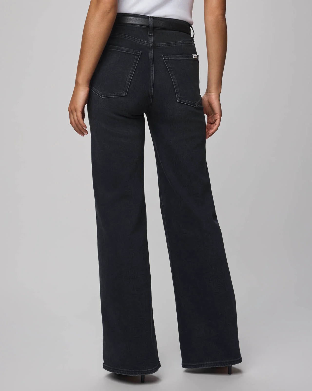 Emma High Rise Jean in Black - Image 5
