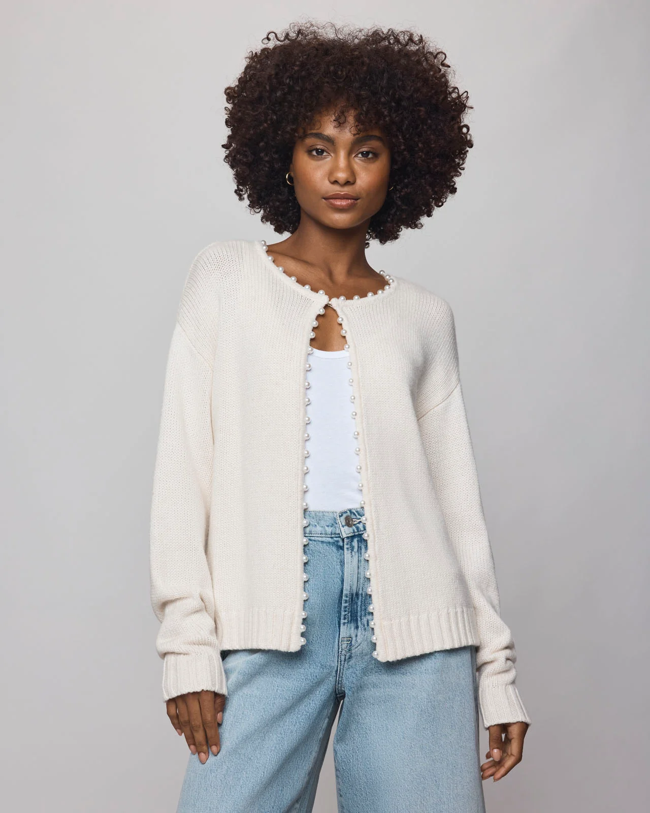 Emmy Cashblend Pearl Cardigan - Image 12