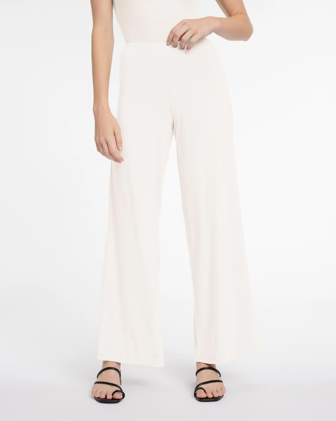 Everywhere LYR Wide Leg Pant - Image 29