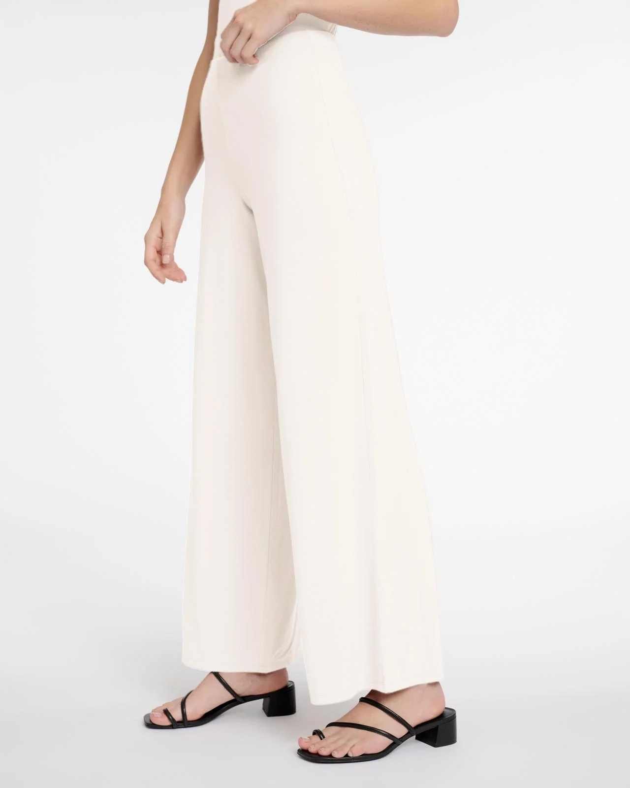 Everywhere LYR Wide Leg Pant - Image 30