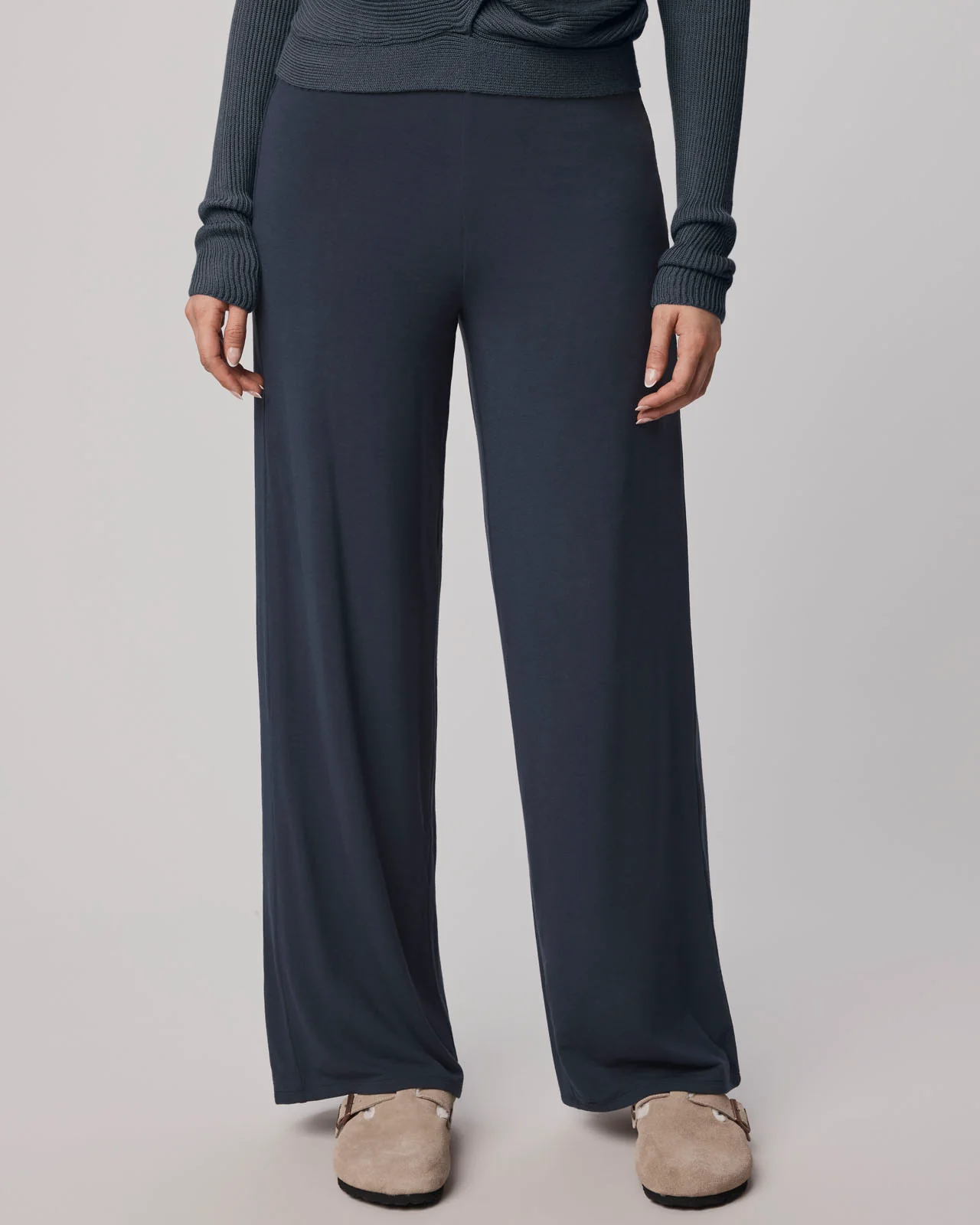 Everywhere LYR Wide Leg Pant - Image 4