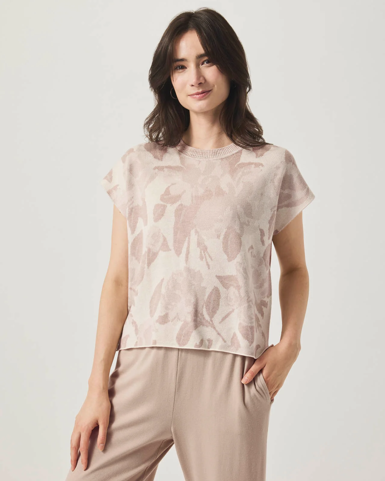 Flora Floral Short Sleeve Sweater - Image 12