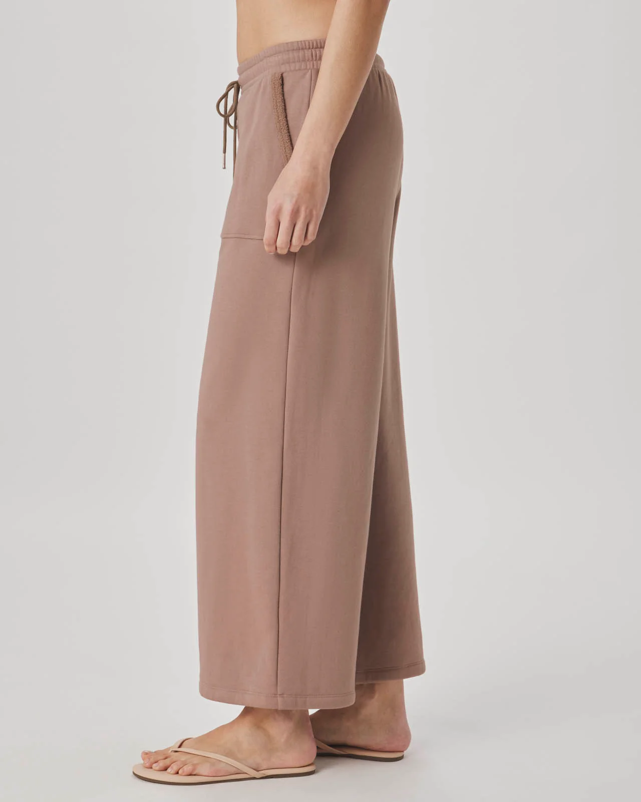 Goldie Sweatpant - Image 15