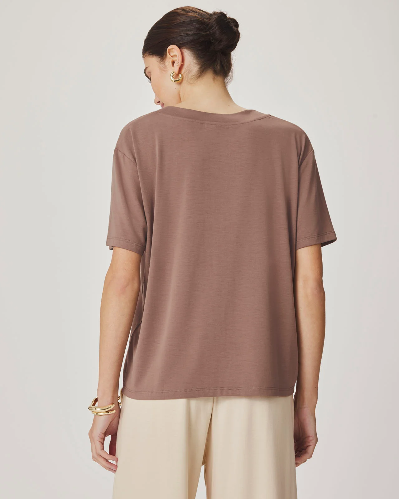Kacey Bamboo Blend V-Neck Tee - Image 20