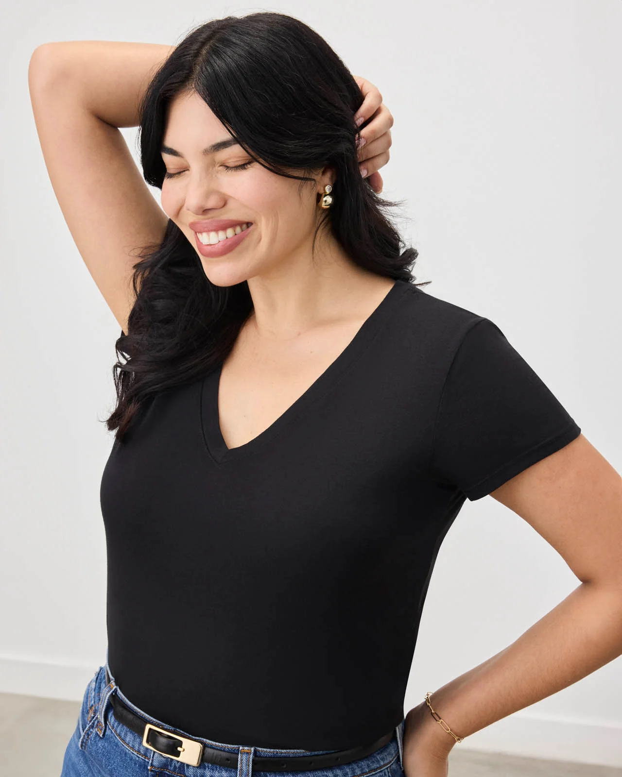 Kate V-Neck Tee - Image 10