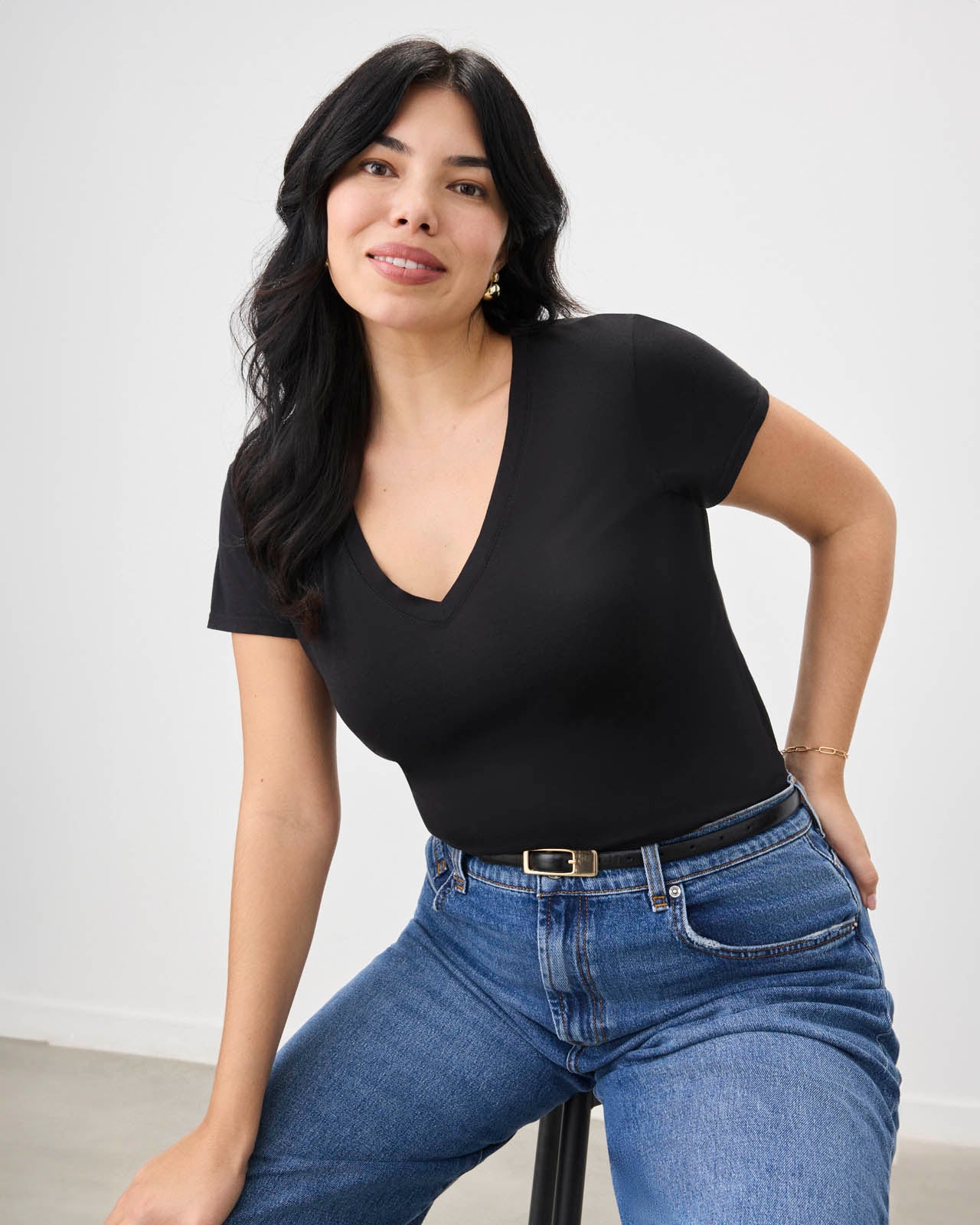 Kate V-Neck Tee - Image 11