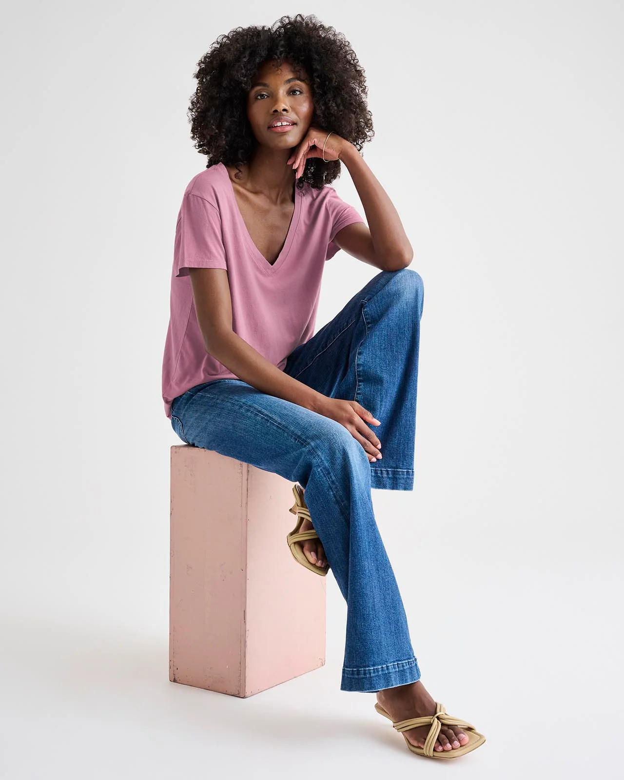 Kate V-Neck Tee - Image 32