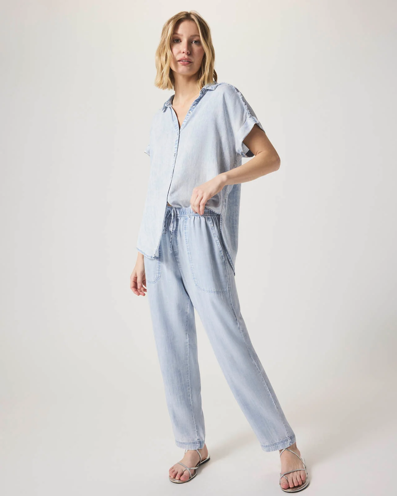 Kathryn Chambray Short Sleeve Shirt - Image 8