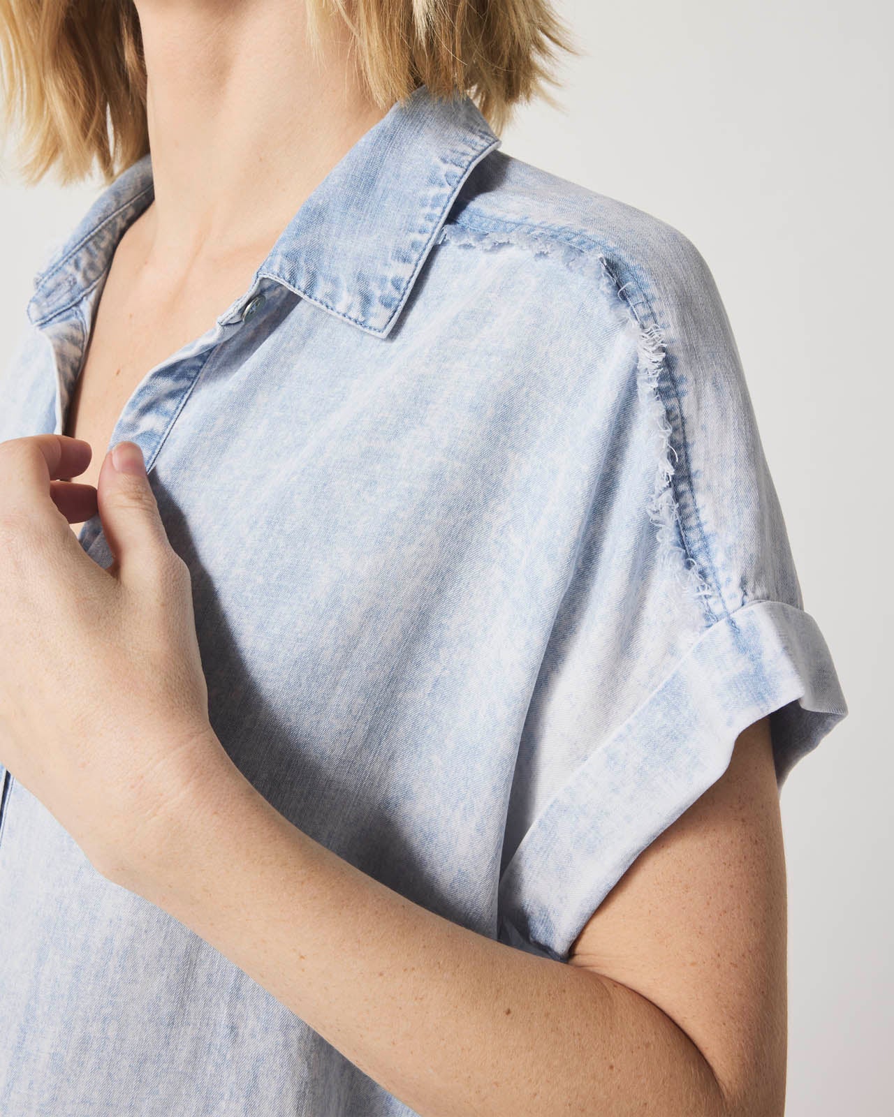 Kathryn Chambray Short Sleeve Shirt - Image 9
