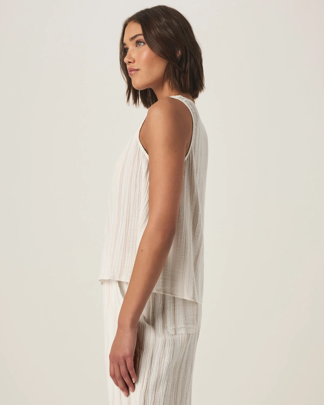 Kit Gauze Stripe V-Neck Tank - Image 4