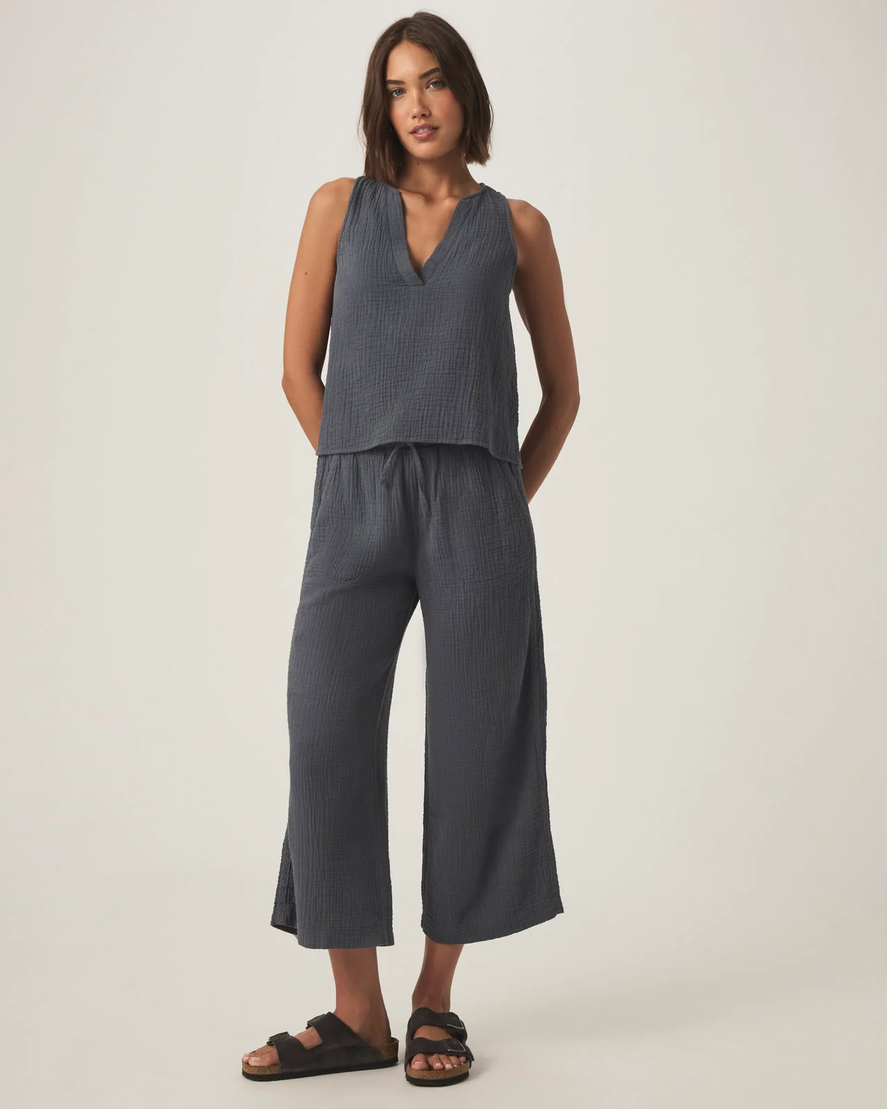 Kit Gauze V-Neck Tank - Image 6