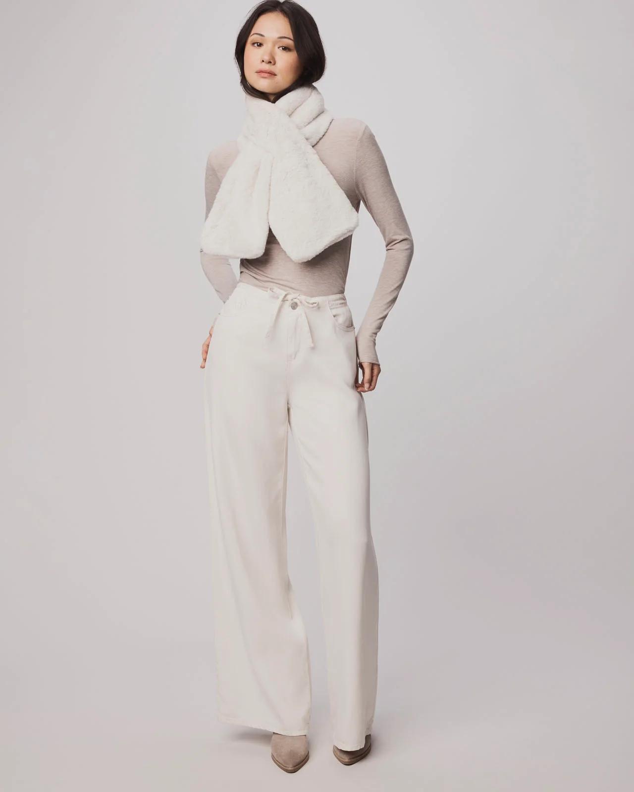 Lucia Fur Scarf - Image 13