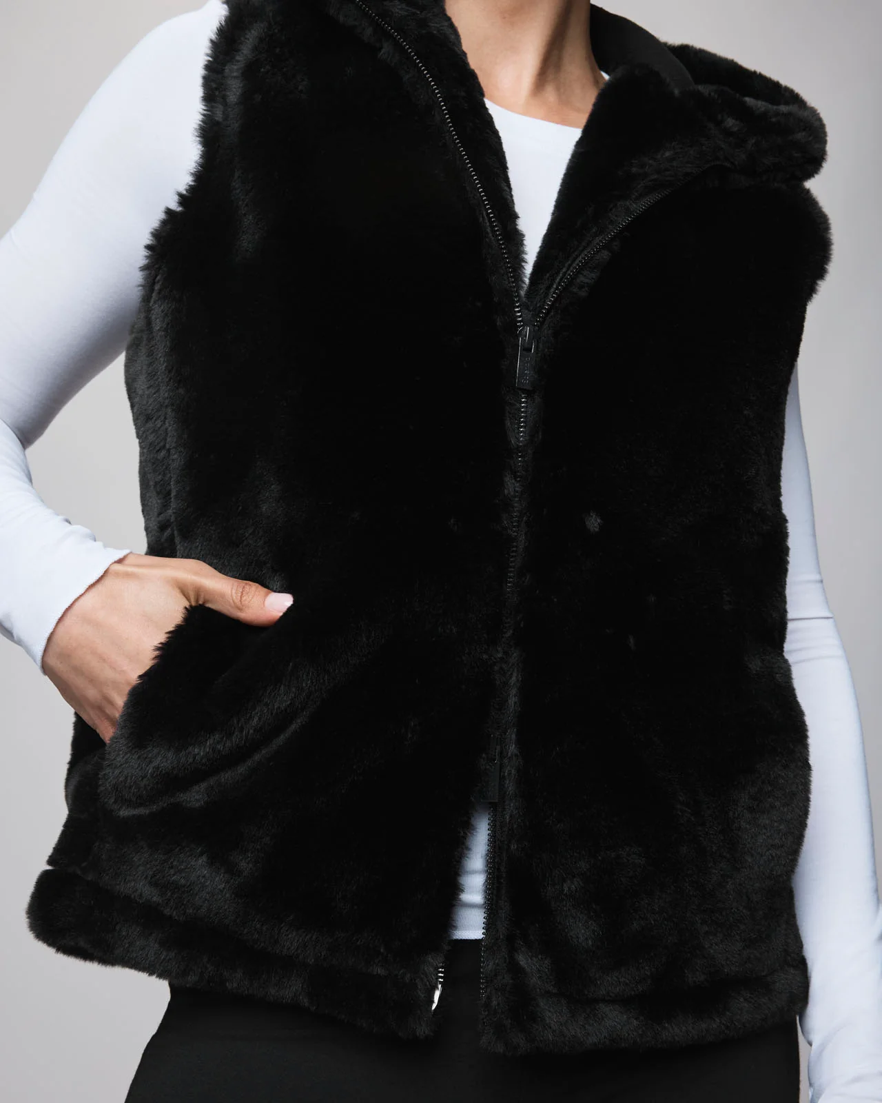 Lucia Fur Vest - Image 6