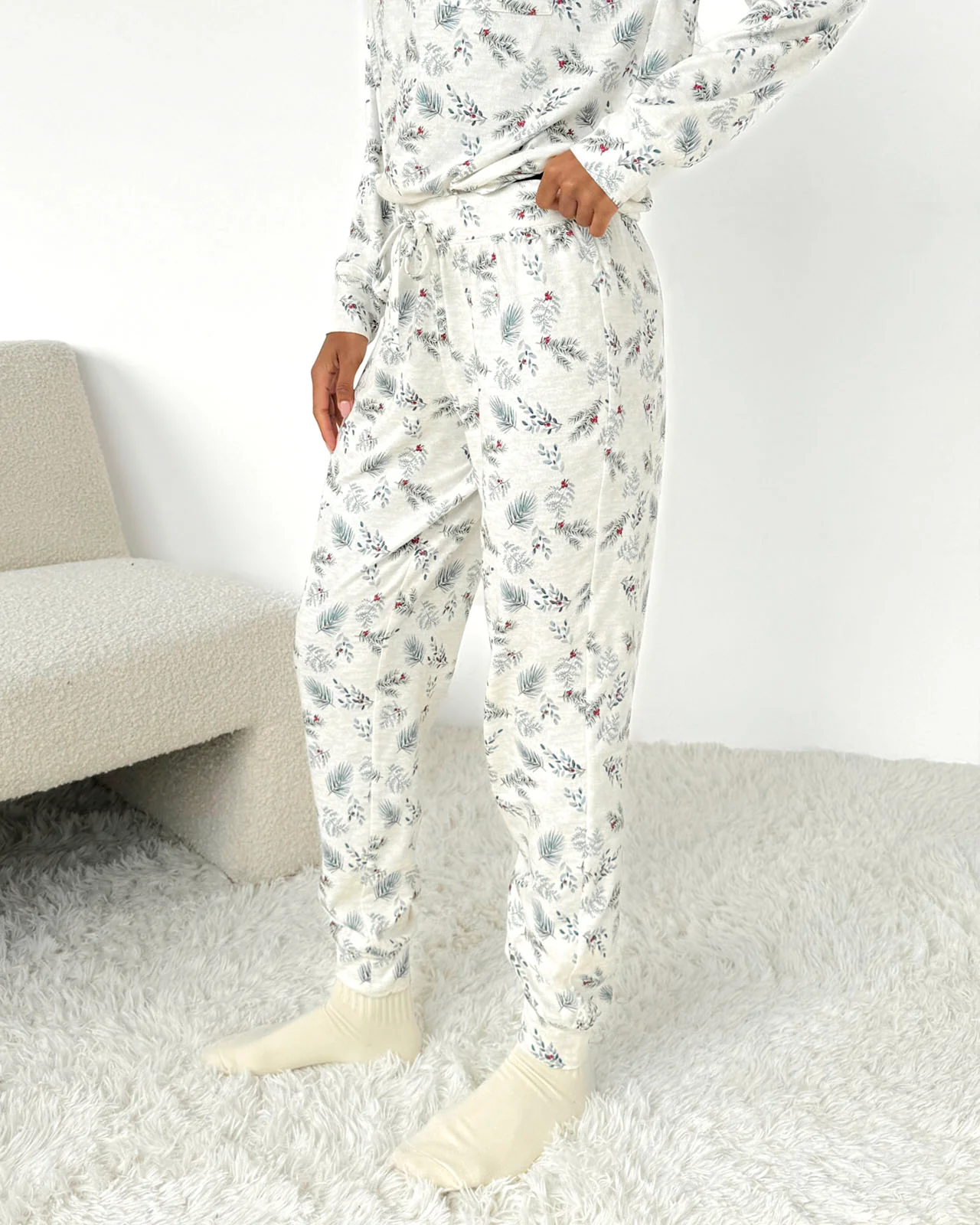 Mistletoe Marna Pillowsoft PJ Set - Image 6