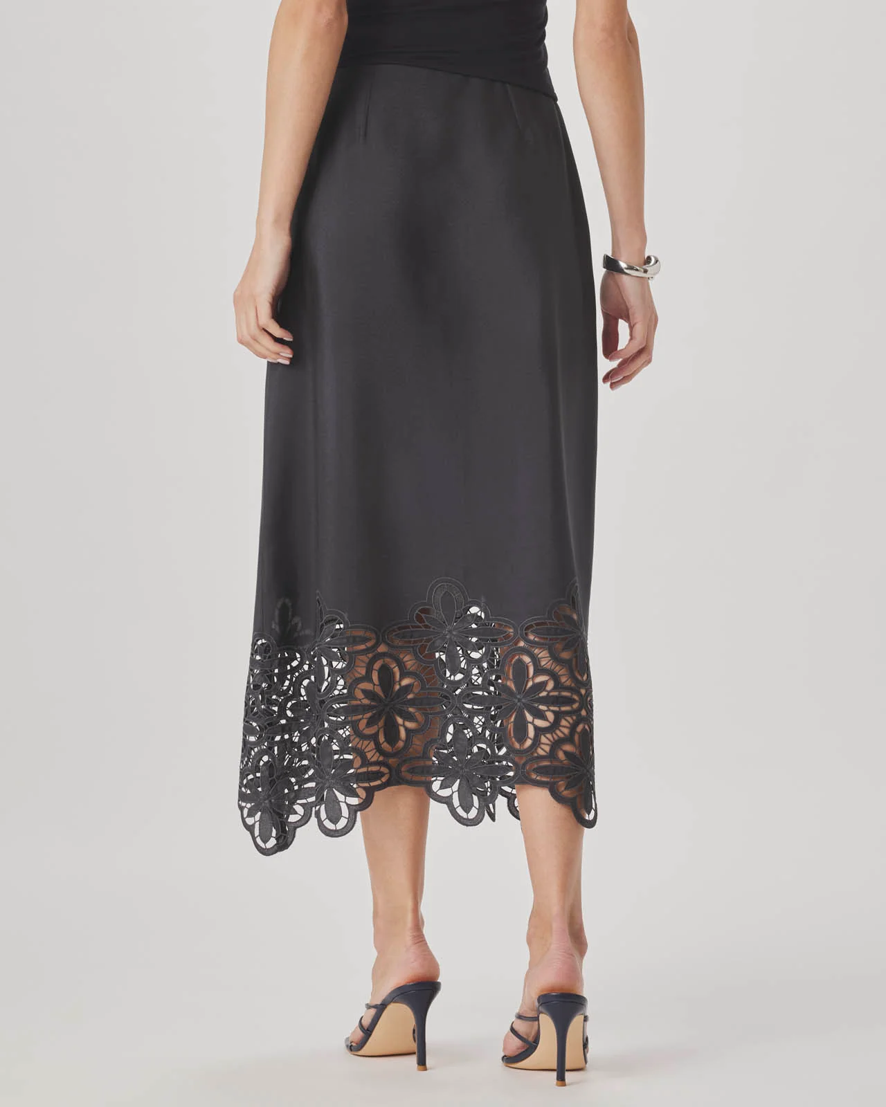 Pia Eyelet Skirt - Image 4
