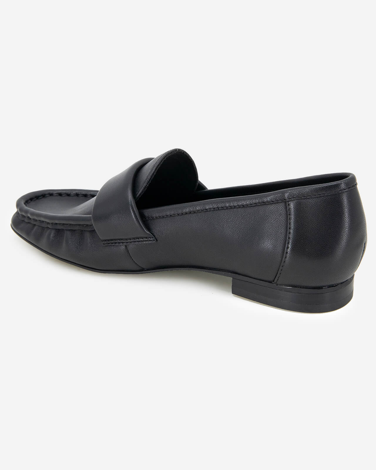 Prixi Loafer in Black - Image 2