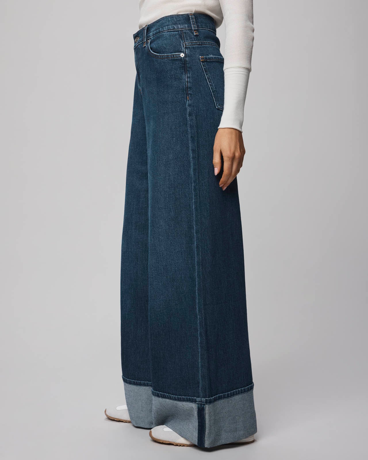 Ravyn Cuffed Wide Leg Jean in Dark Wash - Image 5