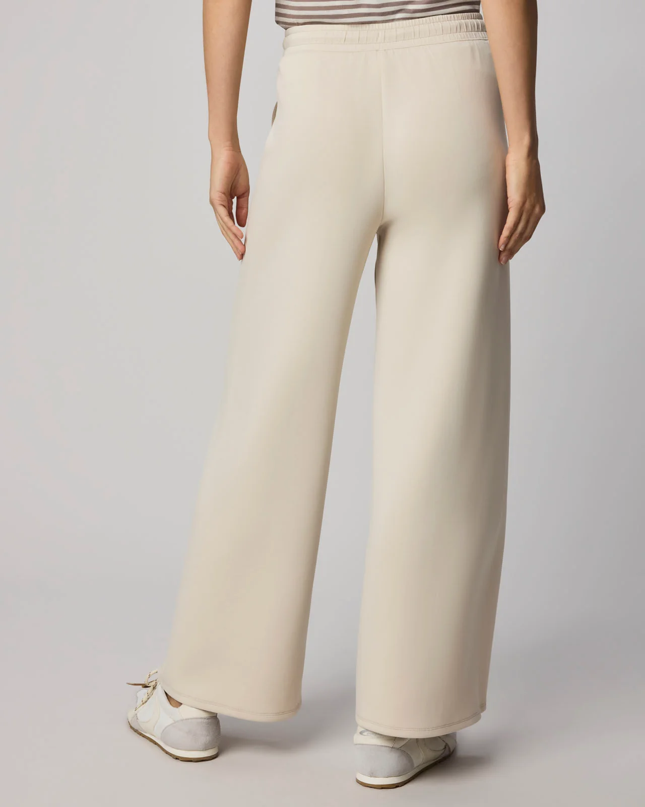 Scubasoft Wide Leg Pant - Image 11