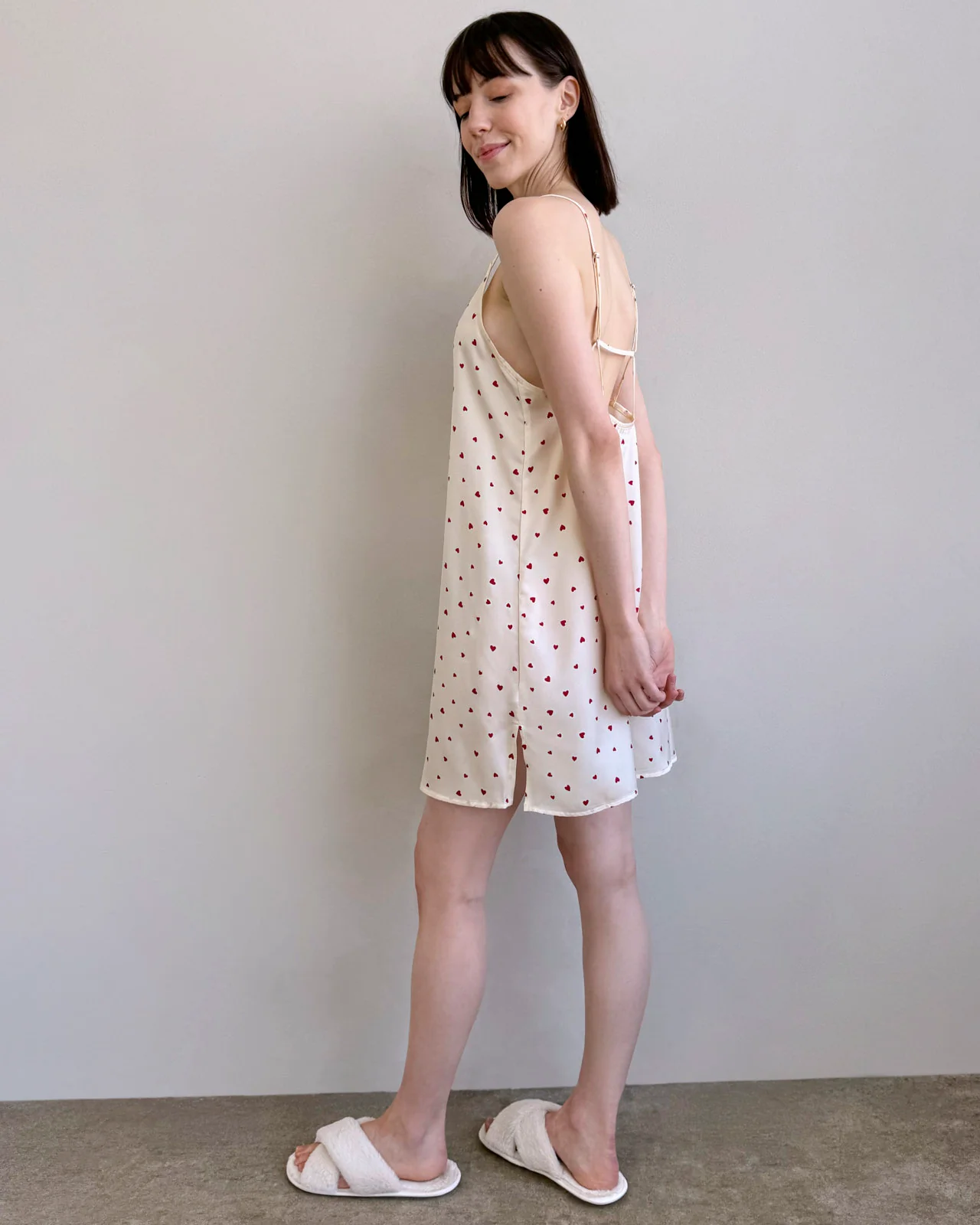 Small Heart Toss Satin Silk Chemise - Image 4