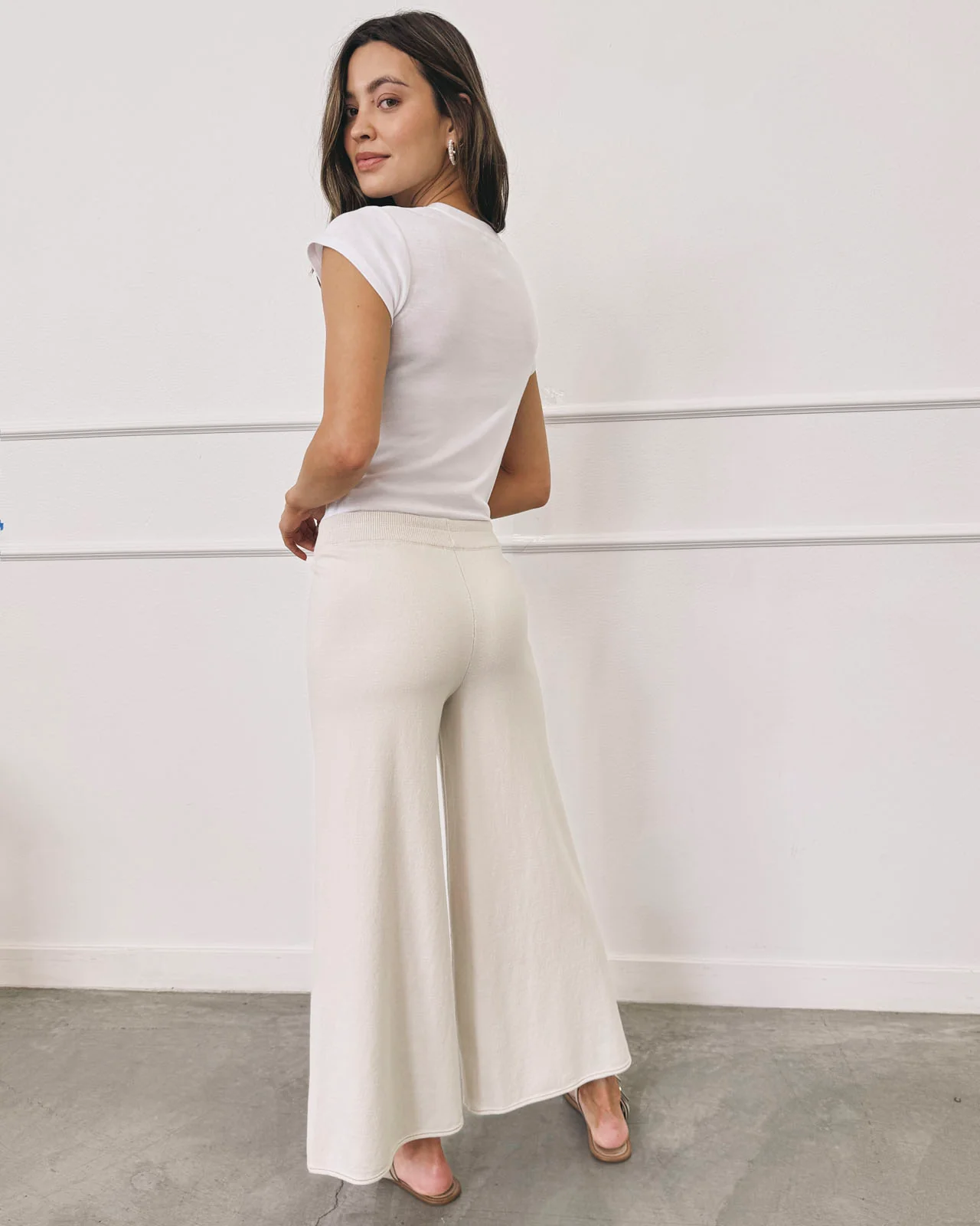 Splendid x @Cellajaneblog Crop Sweater Pant - Image 11