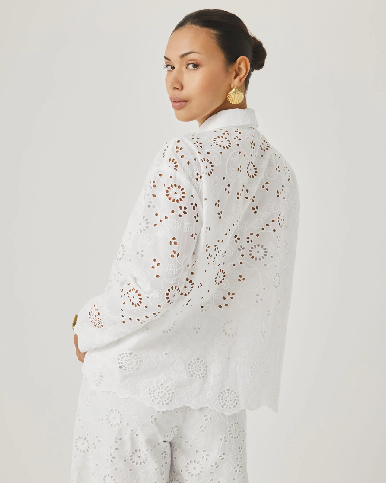 Splendid x @Cellajaneblog Eyelet Button Down - Image 7