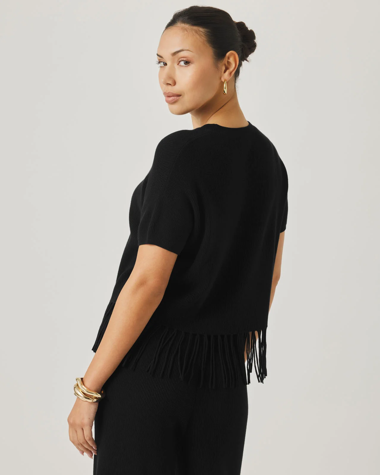 Splendid x @Cellajaneblog Fringe Sweater - Image 7