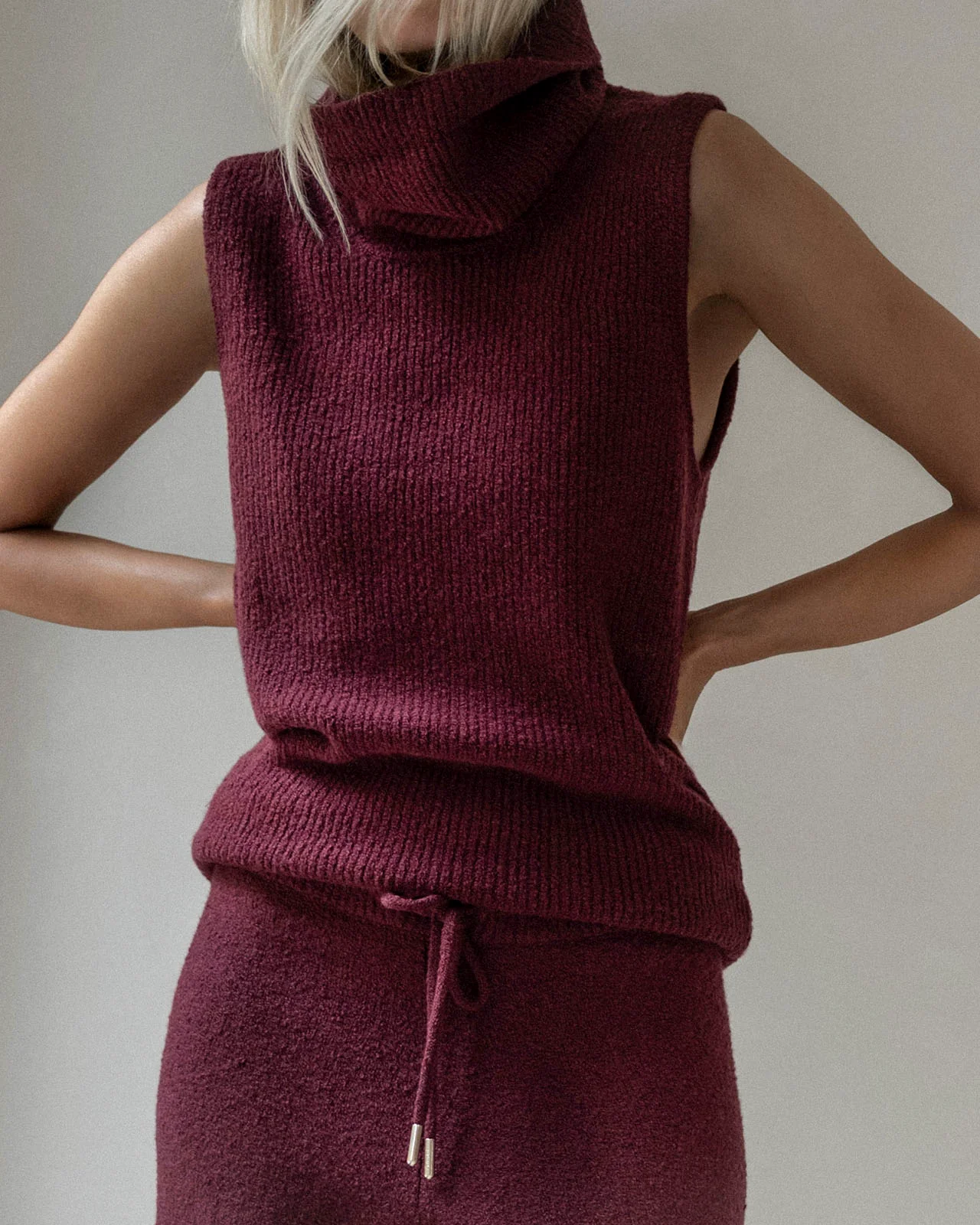 Splendid x @Cellajaneblog Turtleneck Tank Sweater