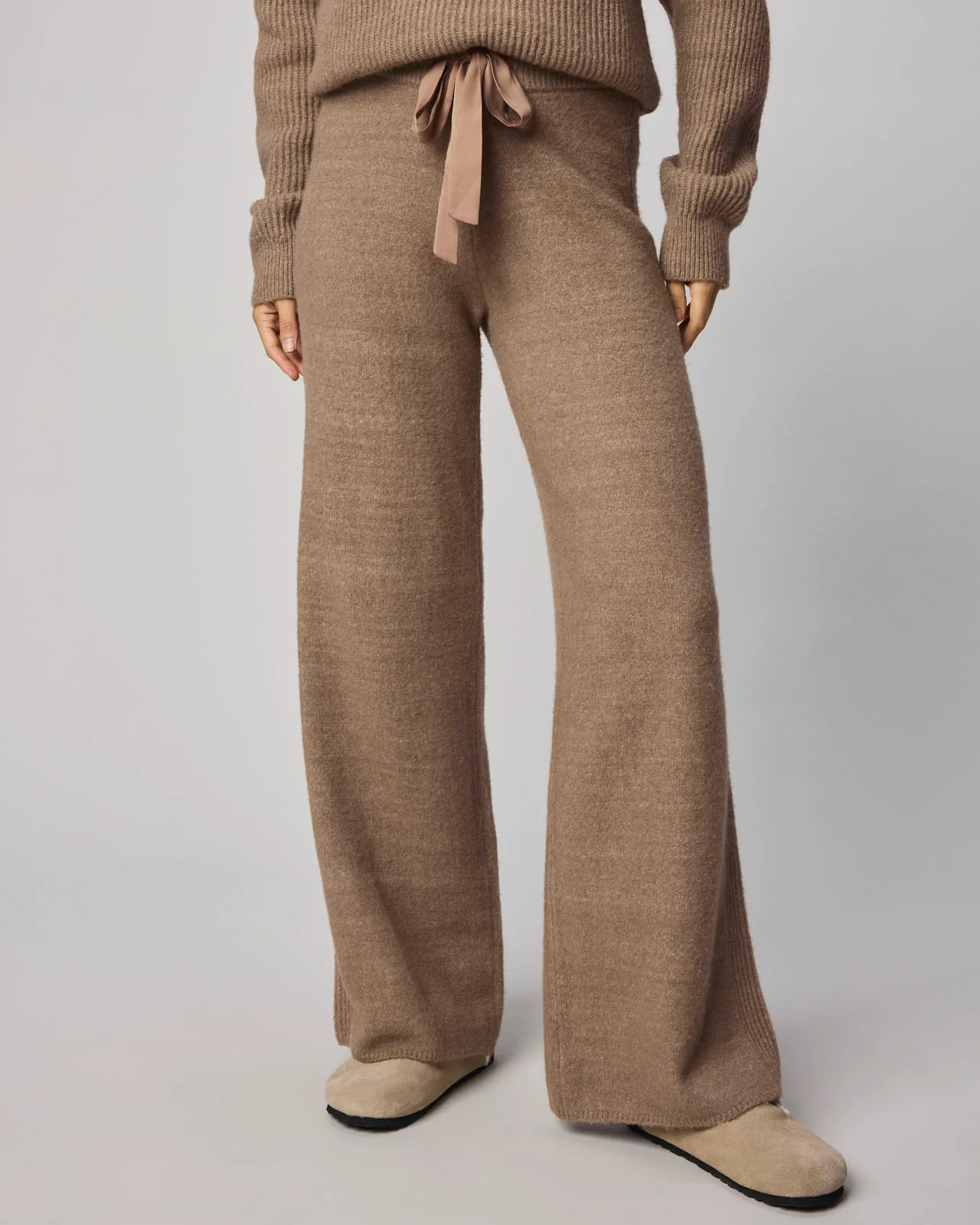 Stassi Satin Tie Sweater Pant