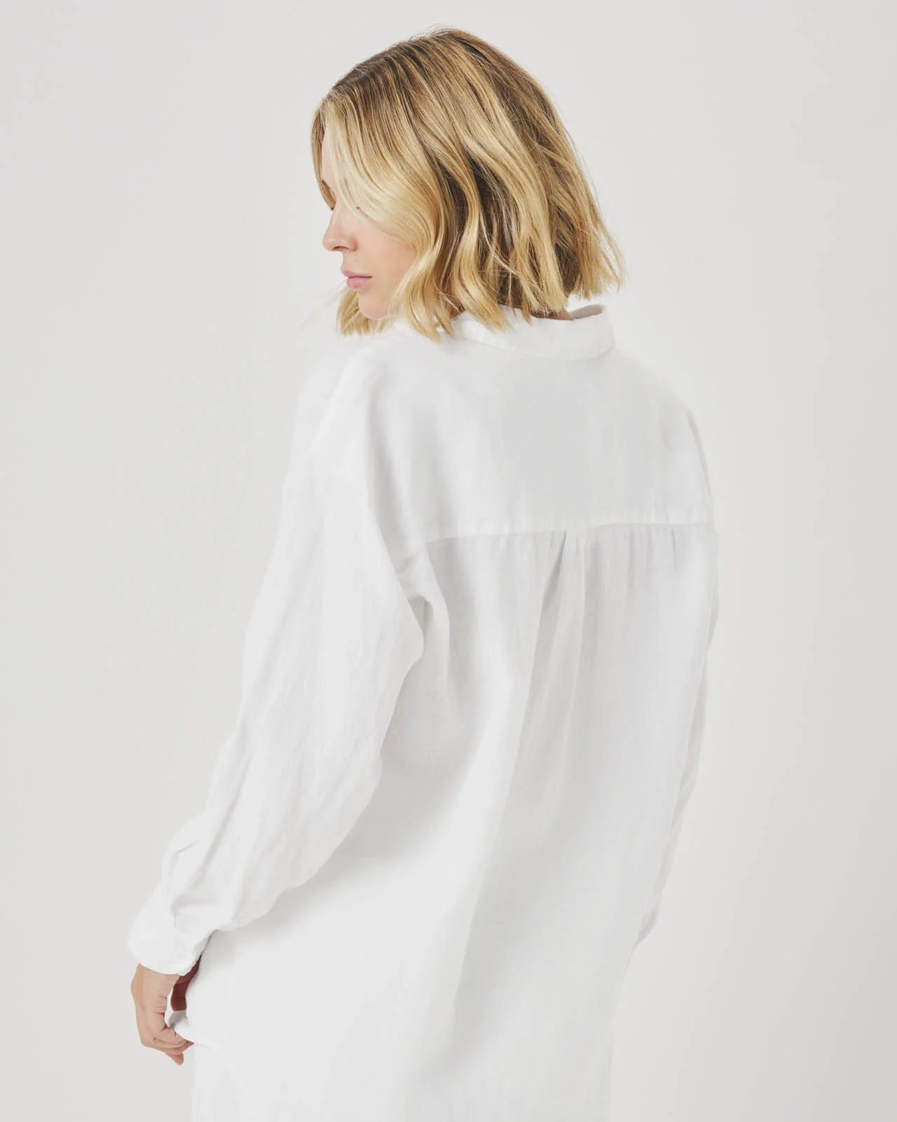 Stella Linen Button Down - Image 16