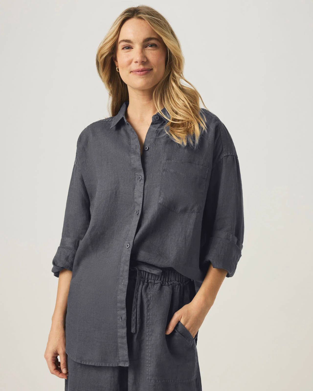 Stella Linen Button Down Shirt - Image 11