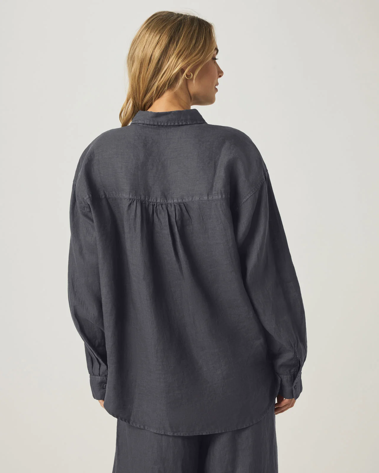 Stella Linen Button Down Shirt - Image 13