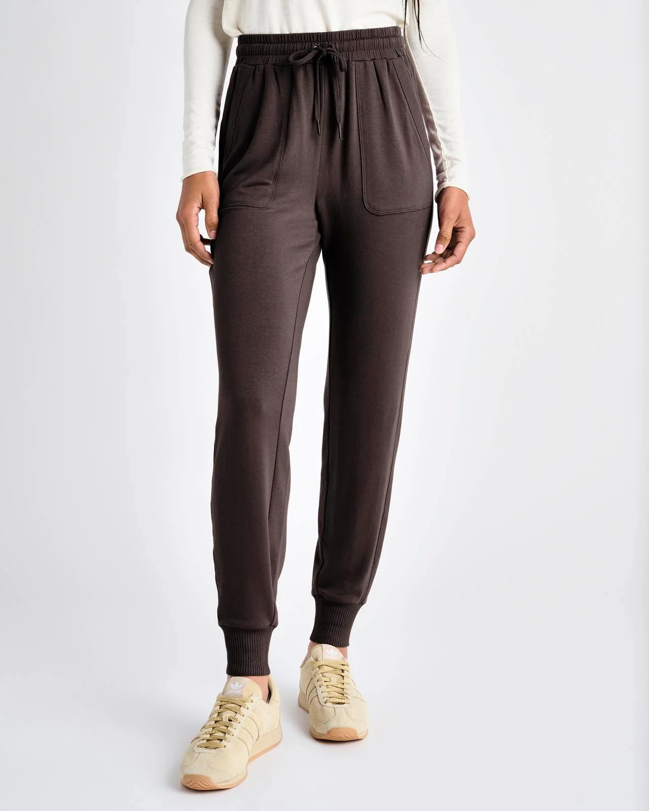 Supersoft Jogger - Image 21