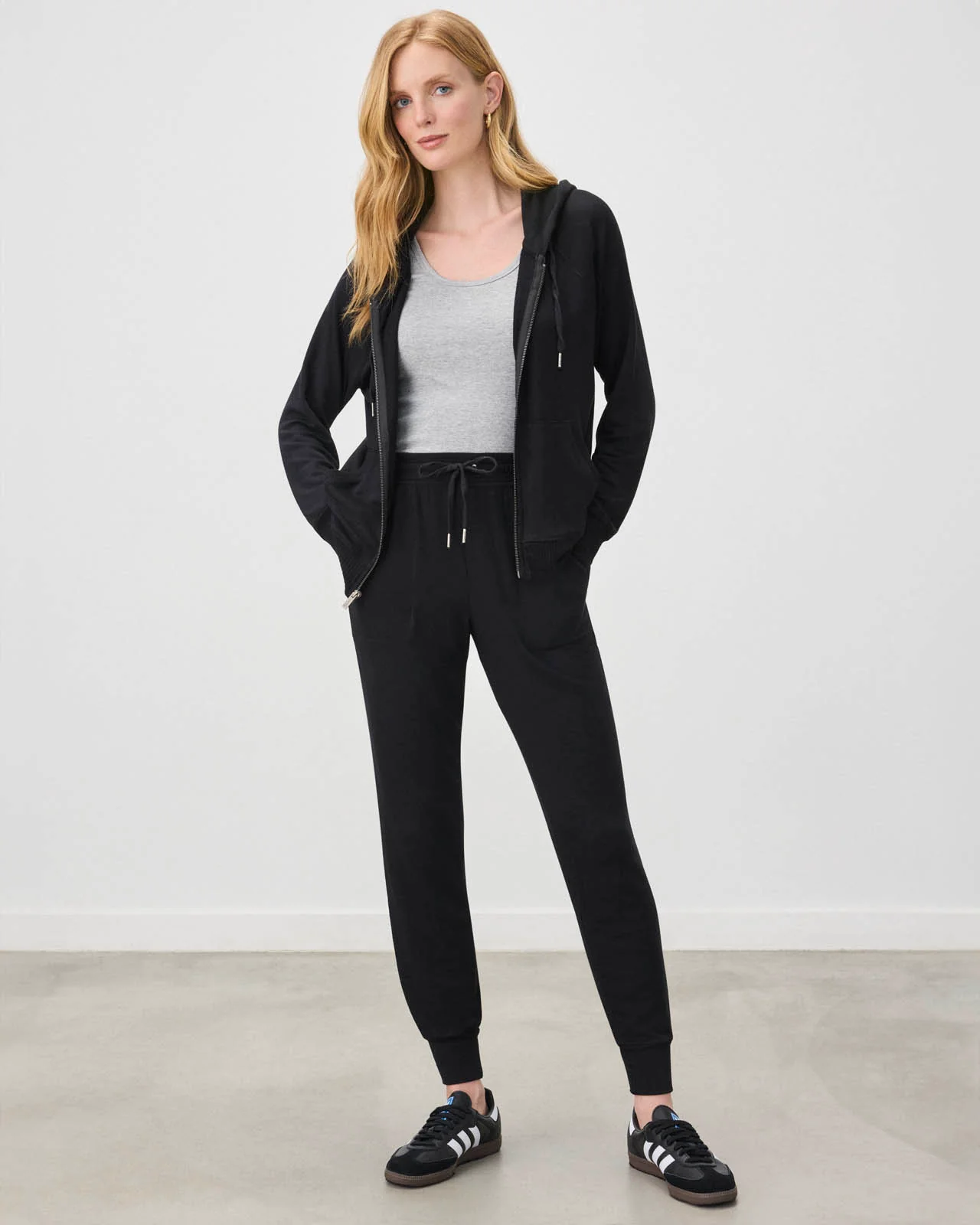 Supersoft Jogger - Image 7
