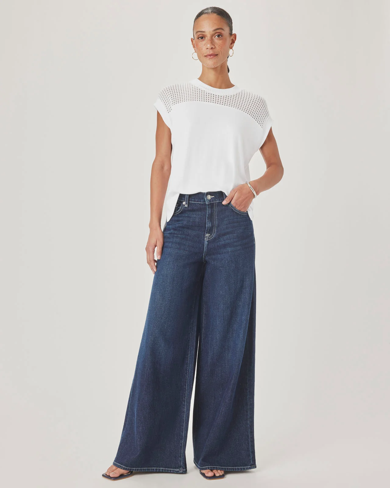 Supersoft Jada Sleeveless Top - Image 14