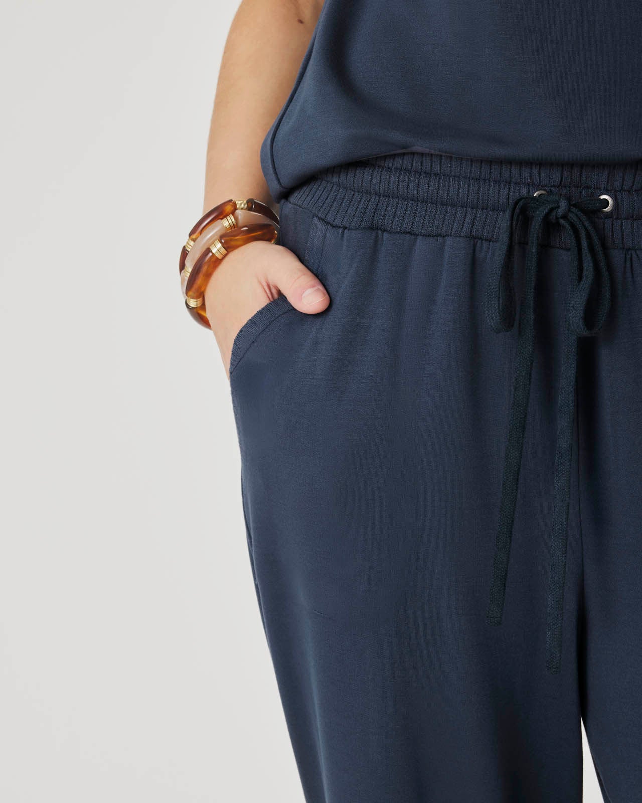 Supersoft Jada Sweatpant - Image 8