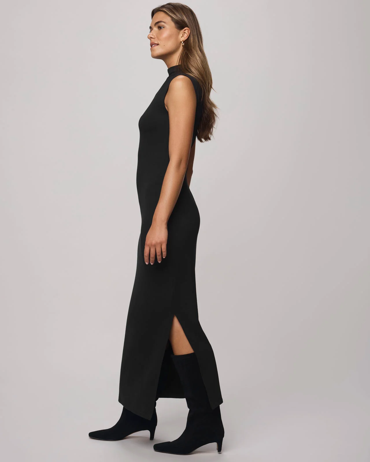 Supersoft Trim Dress Using LENZING™ECOVERO™ Fibers - Image 3