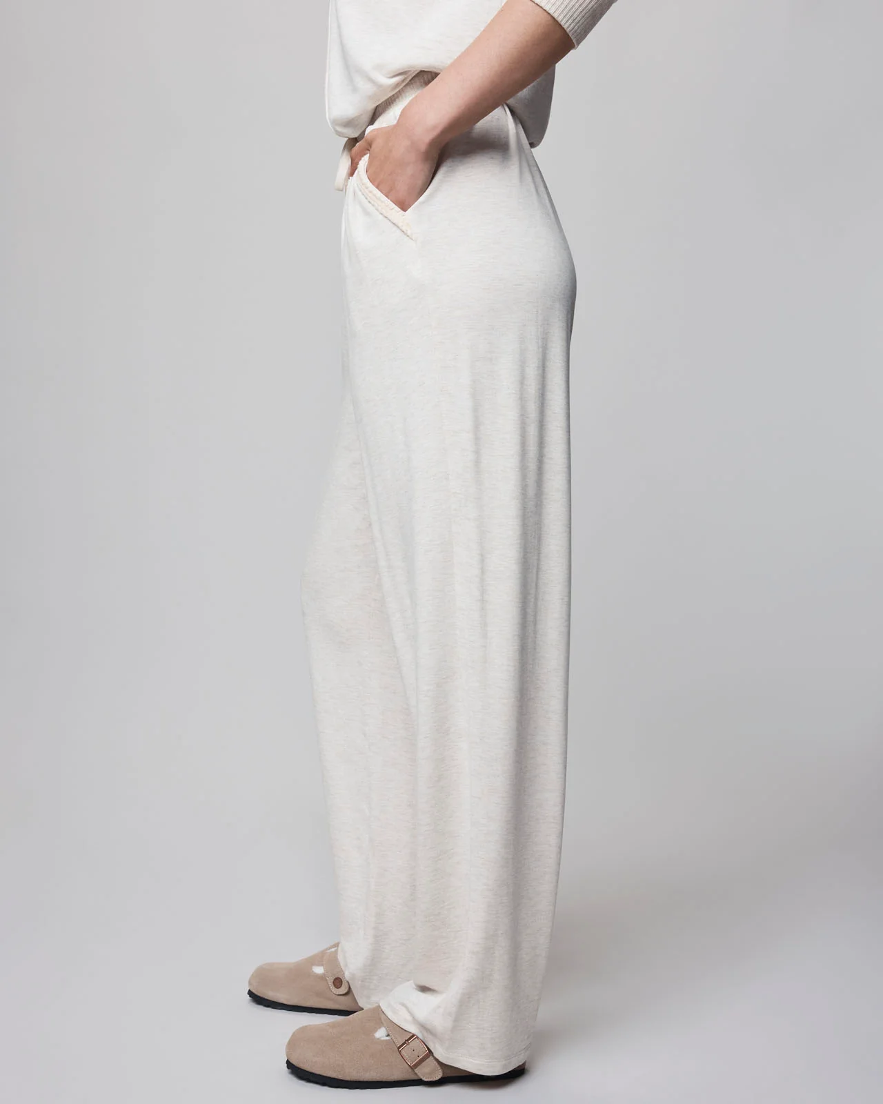 Supersoft Trim Pant Using LENZING™ECOVERO™ Fibers - Image 11