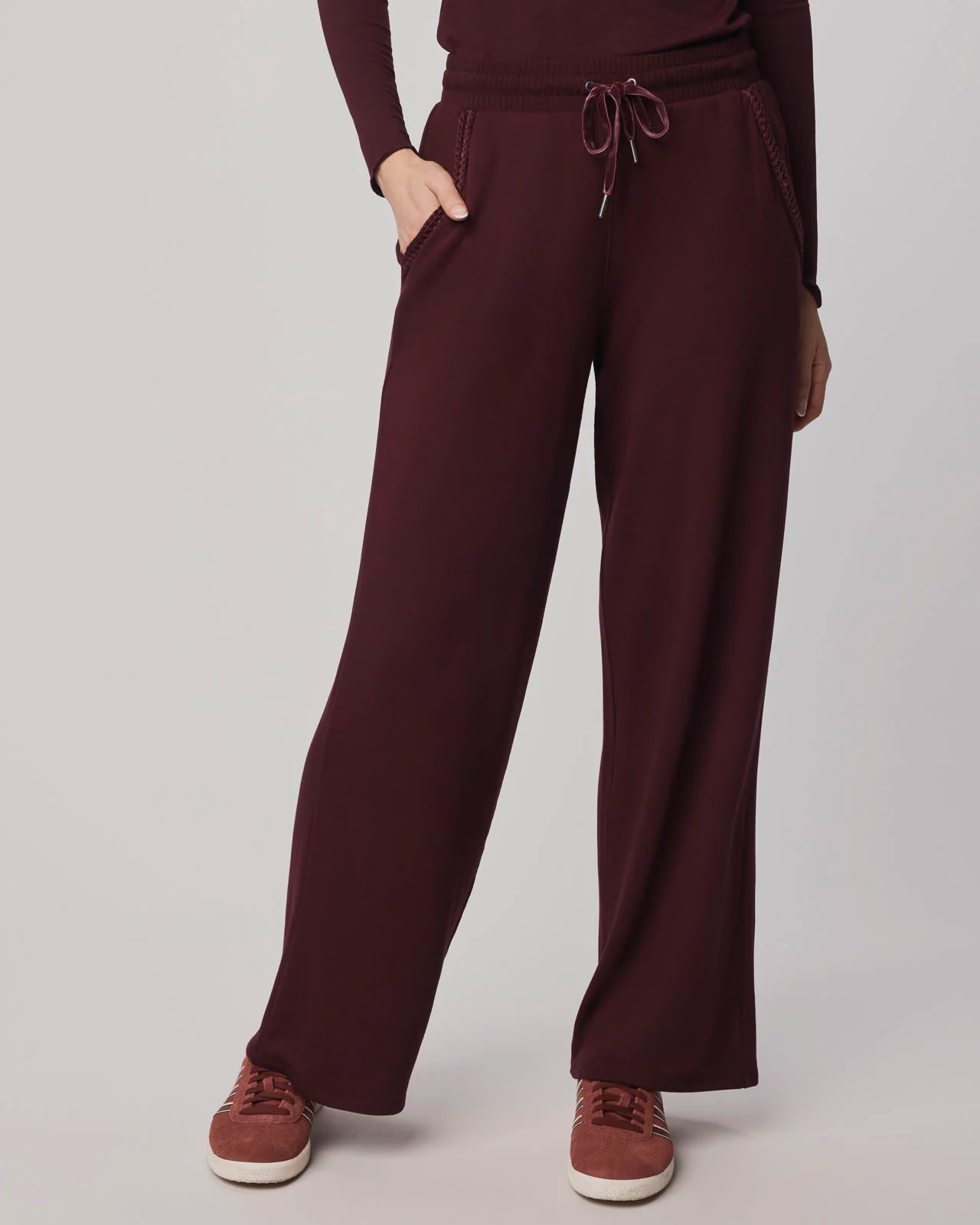 Supersoft Trim Pant Using LENZING™ECOVERO™ Fibers - Image 4